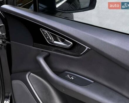 Черный Ауди Ку 7, объемом двигателя 3 л и пробегом 230 тыс. км за 24000 $, фото 9 на Automoto.ua