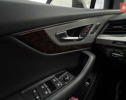 Чорний Ауді Ку 7, об'ємом двигуна 1.98 л та пробігом 196 тис. км за 23700 $, фото 5 на Automoto.ua