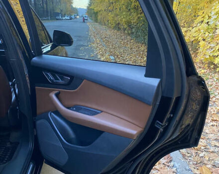 Чорний Ауді Ку 7, об'ємом двигуна 3 л та пробігом 229 тис. км за 25750 $, фото 7 на Automoto.ua