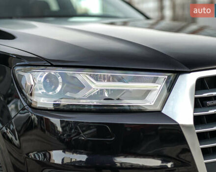 Черный Ауди Ку 7, объемом двигателя 1.98 л и пробегом 167 тыс. км за 24500 $, фото 4 на Automoto.ua