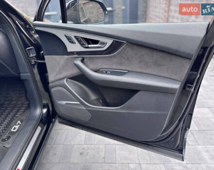 Черный Ауди Ку 7, объемом двигателя 2.97 л и пробегом 280 тыс. км за 31800 $, фото 15 на Automoto.ua