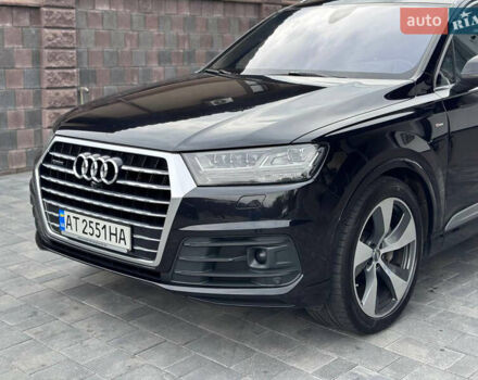 Черный Ауди Ку 7, объемом двигателя 2.97 л и пробегом 280 тыс. км за 31800 $, фото 1 на Automoto.ua