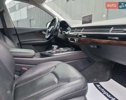 Черный Ауди Ку 7, объемом двигателя 3 л и пробегом 250 тыс. км за 25140 $, фото 12 на Automoto.ua