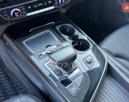 Чорний Ауді Ку 7, об'ємом двигуна 3 л та пробігом 176 тис. км за 30000 $, фото 13 на Automoto.ua