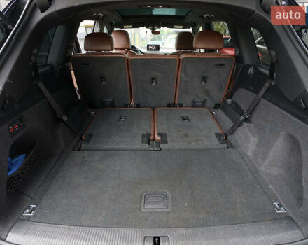 Черный Ауди Ку 7, объемом двигателя 1.98 л и пробегом 167 тыс. км за 24500 $, фото 7 на Automoto.ua