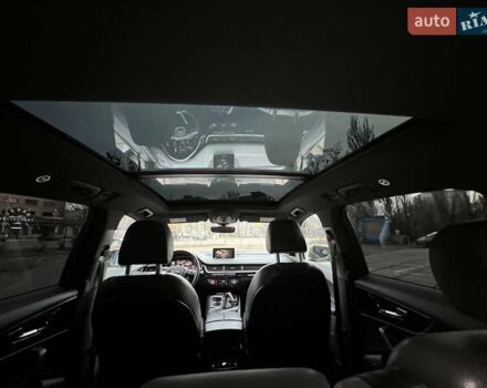 Черный Ауди Ку 7, объемом двигателя 1.98 л и пробегом 137 тыс. км за 28300 $, фото 4 на Automoto.ua