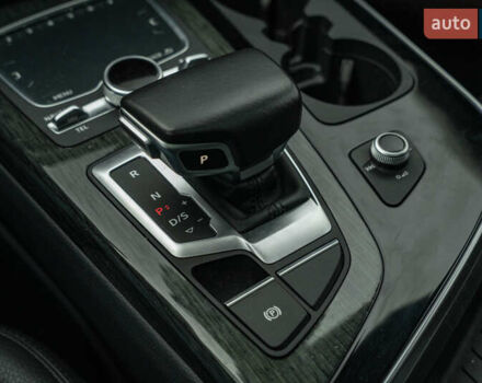 Чорний Ауді Ку 7, об'ємом двигуна 3 л та пробігом 108 тис. км за 33900 $, фото 35 на Automoto.ua