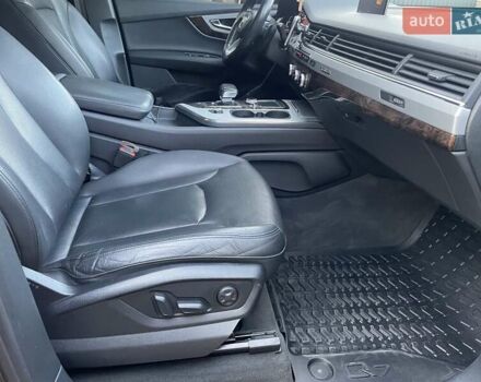 Чорний Ауді Ку 7, об'ємом двигуна 1.98 л та пробігом 185 тис. км за 24500 $, фото 9 на Automoto.ua