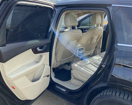 Черный Ауди Ку 7, объемом двигателя 3 л и пробегом 160 тыс. км за 27500 $, фото 9 на Automoto.ua