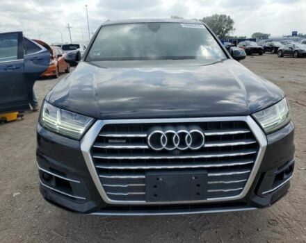 Черный Ауди Ку 7, объемом двигателя 3 л и пробегом 76 тыс. км за 7000 $, фото 4 на Automoto.ua