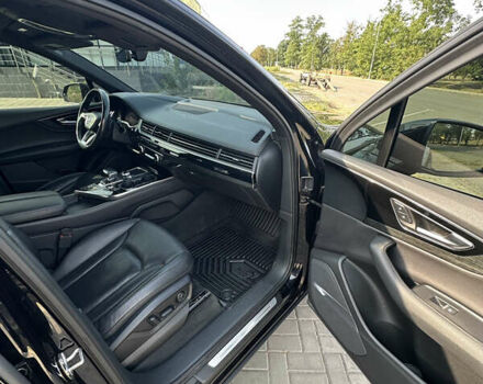 Черный Ауди Ку 7, объемом двигателя 3 л и пробегом 197 тыс. км за 30000 $, фото 15 на Automoto.ua