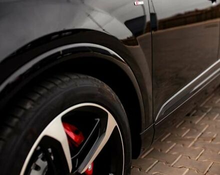 Черный Ауди Ку 7, объемом двигателя 3 л и пробегом 99 тыс. км за 45000 $, фото 3 на Automoto.ua