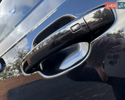 Ауди Ку 7 2017 в Киеве на Automoto.ua Черный Ауди Ку 7, объемом двигателя 3 л и пробегом 140 тыс. км за 47799 $, фото 26 на Automoto.ua