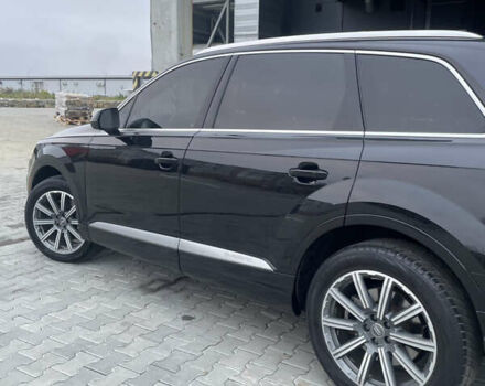 Черный Ауди Ку 7, объемом двигателя 2 л и пробегом 299 тыс. км за 21999 $, фото 10 на Automoto.ua