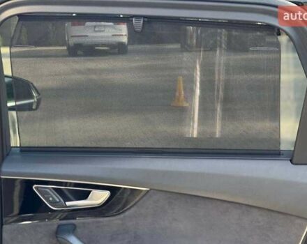 Чорний Ауді Ку 7, об'ємом двигуна 3 л та пробігом 123 тис. км за 32000 $, фото 16 на Automoto.ua