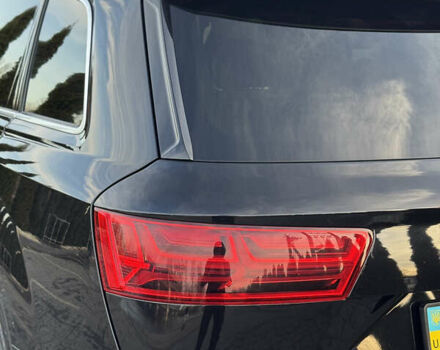 Чорний Ауді Ку 7, об'ємом двигуна 3 л та пробігом 215 тис. км за 22399 $, фото 18 на Automoto.ua