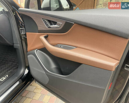 Черный Ауди Ку 7, объемом двигателя 3 л и пробегом 295 тыс. км за 29900 $, фото 32 на Automoto.ua