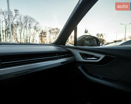 Черный Ауди Ку 7, объемом двигателя 3 л и пробегом 65 тыс. км за 47990 $, фото 26 на Automoto.ua