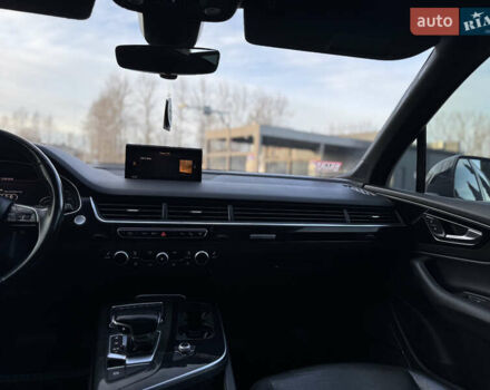 Чорний Ауді Ку 7, об'ємом двигуна 3 л та пробігом 215 тис. км за 22399 $, фото 30 на Automoto.ua