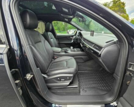 Ауди Ку 7 2017 в Киеве на Automoto.ua Черный Ауди Ку 7, объемом двигателя 2 л и пробегом 59 тыс. км за 18000 $, фото 10 на Automoto.ua