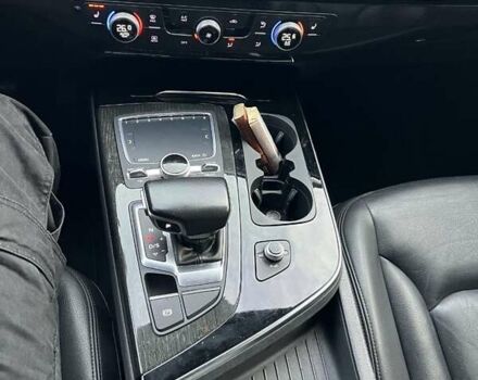 Черный Ауди Ку 7, объемом двигателя 1.98 л и пробегом 137 тыс. км за 28300 $, фото 7 на Automoto.ua