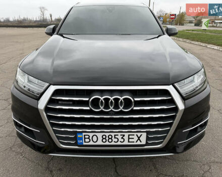 Черный Ауди Ку 7, объемом двигателя 3 л и пробегом 175 тыс. км за 28500 $, фото 1 на Automoto.ua