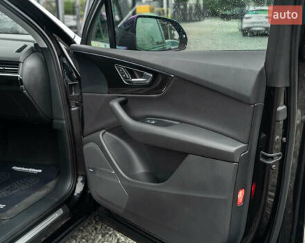 Чорний Ауді Ку 7, об'ємом двигуна 3 л та пробігом 108 тис. км за 33900 $, фото 46 на Automoto.ua