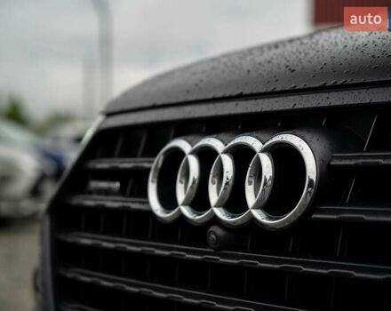 Чорний Ауді Ку 7, об'ємом двигуна 3 л та пробігом 108 тис. км за 33900 $, фото 12 на Automoto.ua