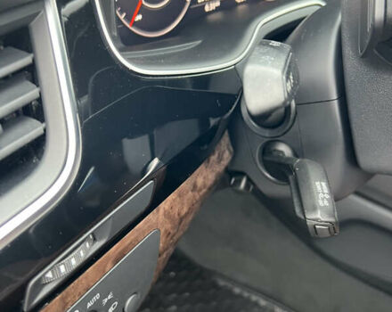 Ауді Ку 7 2017 у Луцьку на Automoto.ua Чорний Ауді Ку 7, об'ємом двигуна 2 л та пробігом 328 тис. км за 19300 $, фото 34 на Automoto.ua