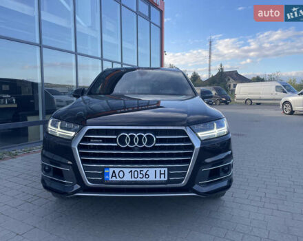 Ауди Ку 7 2017 в Ужгороде на Automoto.ua Черный Ауди Ку 7, объемом двигателя 3 л и пробегом 167 тыс. км за 24900 $, фото 2 на Automoto.ua