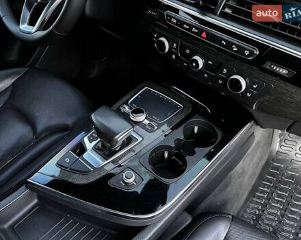 Черный Ауди Ку 7, объемом двигателя 3 л и пробегом 230 тыс. км за 24000 $, фото 24 на Automoto.ua