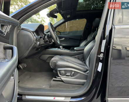 Ауди Ку 7 2017 в Киеве на Automoto.ua Черный Ауди Ку 7, объемом двигателя 3 л и пробегом 140 тыс. км за 47799 $, фото 49 на Automoto.ua