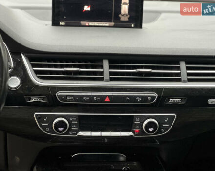 Чорний Ауді Ку 7, об'ємом двигуна 3 л та пробігом 212 тис. км за 16800 $, фото 17 на Automoto.ua