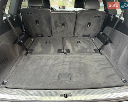 Черный Ауди Ку 7, объемом двигателя 3 л и пробегом 200 тыс. км за 29999 $, фото 26 на Automoto.ua