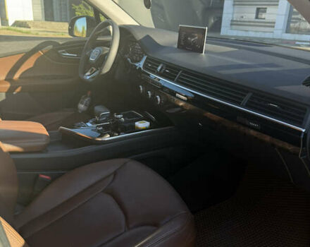 Черный Ауди Ку 7, объемом двигателя 2.97 л и пробегом 152 тыс. км за 39000 $, фото 4 на Automoto.ua