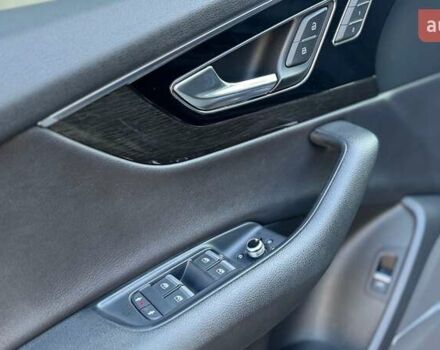 Чорний Ауді Ку 7, об'ємом двигуна 3 л та пробігом 176 тис. км за 30000 $, фото 14 на Automoto.ua