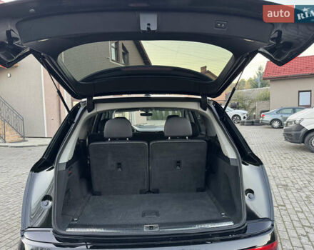 Чорний Ауді Ку 7, об'ємом двигуна 3 л та пробігом 184 тис. км за 21900 $, фото 12 на Automoto.ua