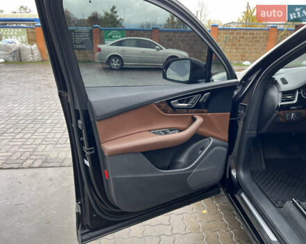 Ауді Ку 7 2017 у Луцьку на Automoto.ua Чорний Ауді Ку 7, об'ємом двигуна 2 л та пробігом 328 тис. км за 19300 $, фото 17 на Automoto.ua
