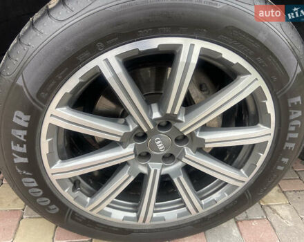 Черный Ауди Ку 7, объемом двигателя 3 л и пробегом 295 тыс. км за 29900 $, фото 24 на Automoto.ua