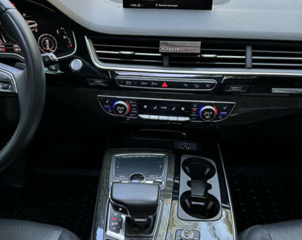 Чорний Ауді Ку 7, об'ємом двигуна 3 л та пробігом 130 тис. км за 33500 $, фото 15 на Automoto.ua