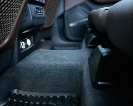 Черный Ауди Ку 7, объемом двигателя 1.98 л и пробегом 110 тыс. км за 24699 $, фото 27 на Automoto.ua