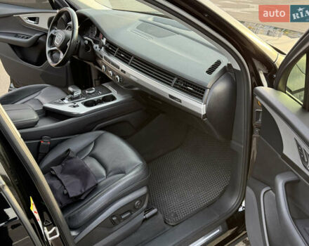 Черный Ауди Ку 7, объемом двигателя 2.97 л и пробегом 220 тыс. км за 33000 $, фото 9 на Automoto.ua