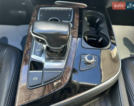 Чорний Ауді Ку 7, об'ємом двигуна 3 л та пробігом 210 тис. км за 21999 $, фото 122 на Automoto.ua