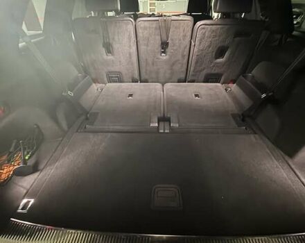 Черный Ауди Ку 7, объемом двигателя 3 л и пробегом 152 тыс. км за 28000 $, фото 5 на Automoto.ua