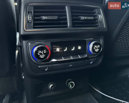 Чорний Ауді Ку 7, об'ємом двигуна 3 л та пробігом 130 тис. км за 33500 $, фото 5 на Automoto.ua