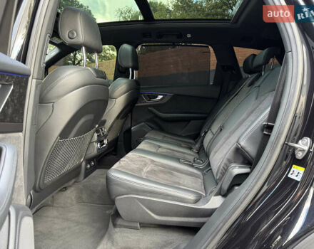 Ауди Ку 7 2017 в Киеве на Automoto.ua Черный Ауди Ку 7, объемом двигателя 3 л и пробегом 140 тыс. км за 47799 $, фото 57 на Automoto.ua