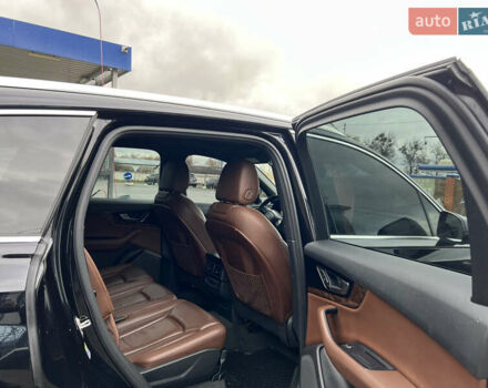 Ауді Ку 7 2017 у Луцьку на Automoto.ua Чорний Ауді Ку 7, об'ємом двигуна 2 л та пробігом 328 тис. км за 19300 $, фото 21 на Automoto.ua