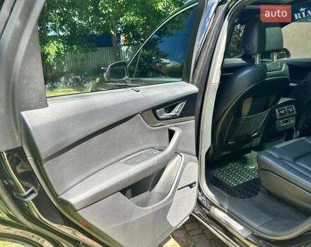 Черный Ауди Ку 7, объемом двигателя 3 л и пробегом 202 тыс. км за 35000 $, фото 37 на Automoto.ua