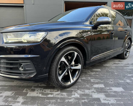 Ауди Ку 7 2017 в Киеве на Automoto.ua Черный Ауди Ку 7, объемом двигателя 3 л и пробегом 140 тыс. км за 47799 $, фото 12 на Automoto.ua