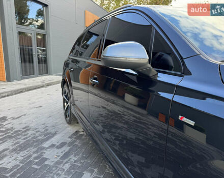 Ауди Ку 7 2017 в Киеве на Automoto.ua Черный Ауди Ку 7, объемом двигателя 3 л и пробегом 140 тыс. км за 47799 $, фото 11 на Automoto.ua